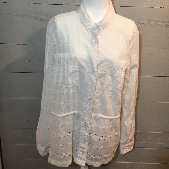 Maurices Tops - ⚡️FLASH SALE⚡️Maurice’s snap button down blouse